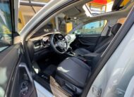 Jetta comfortline com pacote R line