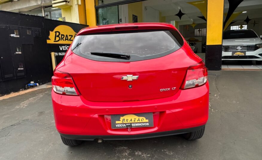 Chevrolet Onix LT - foto 9