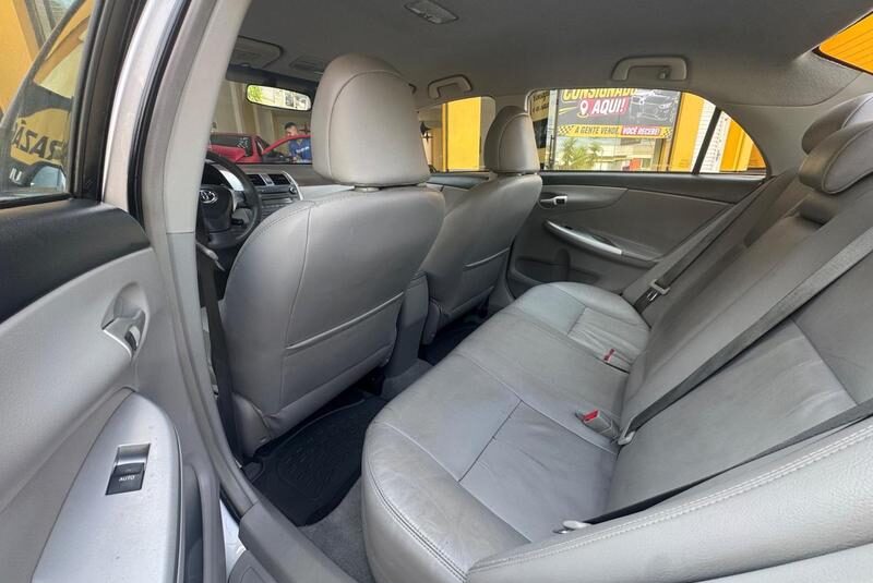 Toyota Corolla XEi - foto 17
