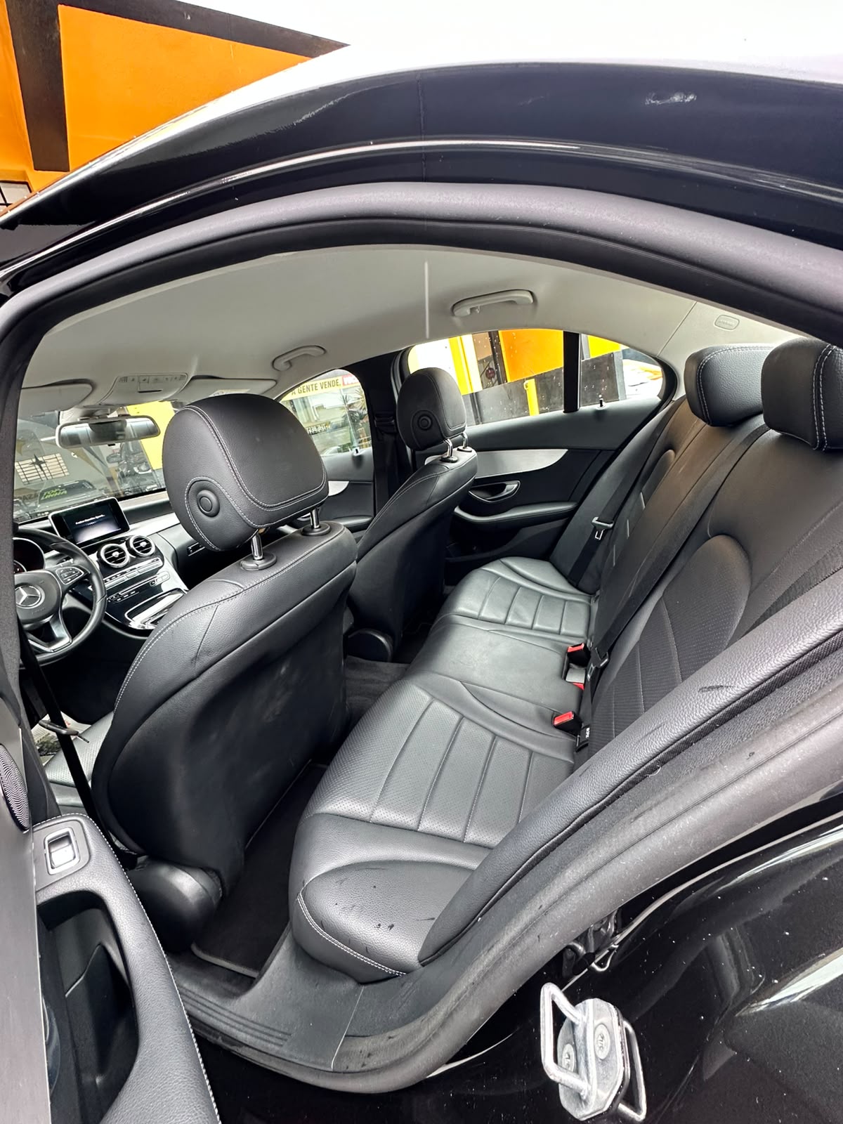 Mercedes C180