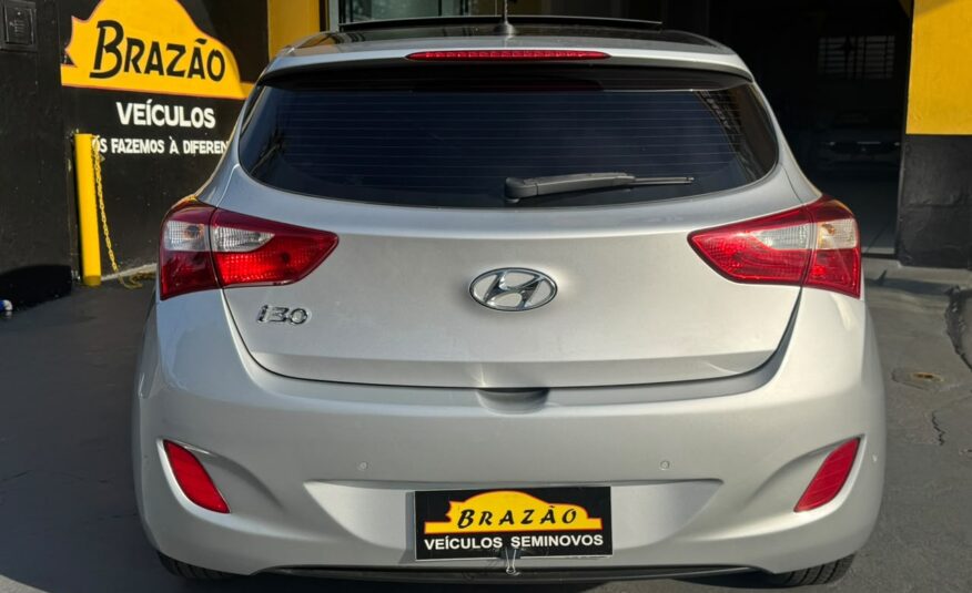 Hyundai i30 1.8 16V Aut. 5P - foto 9