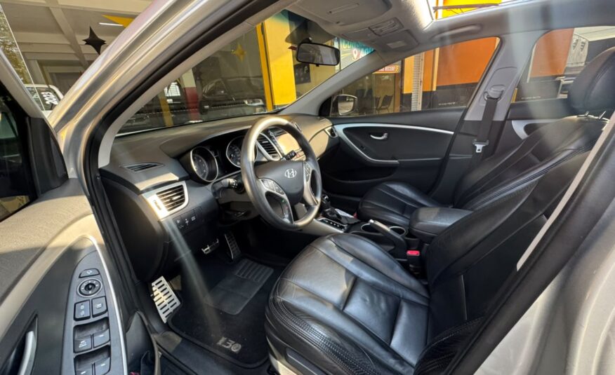Hyundai i30 1.8 16V Aut. 5P - foto 17