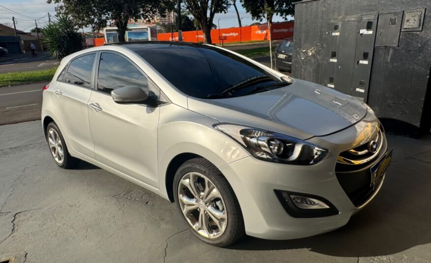 Hyundai i30 1.8 16V Aut. 5P - foto 13
