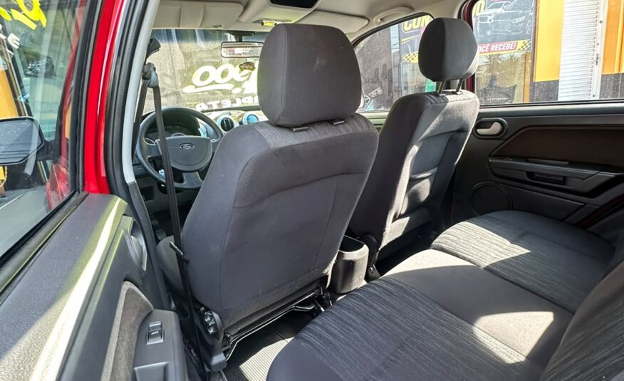 Ford EcoSport Freestyle - foto 17
