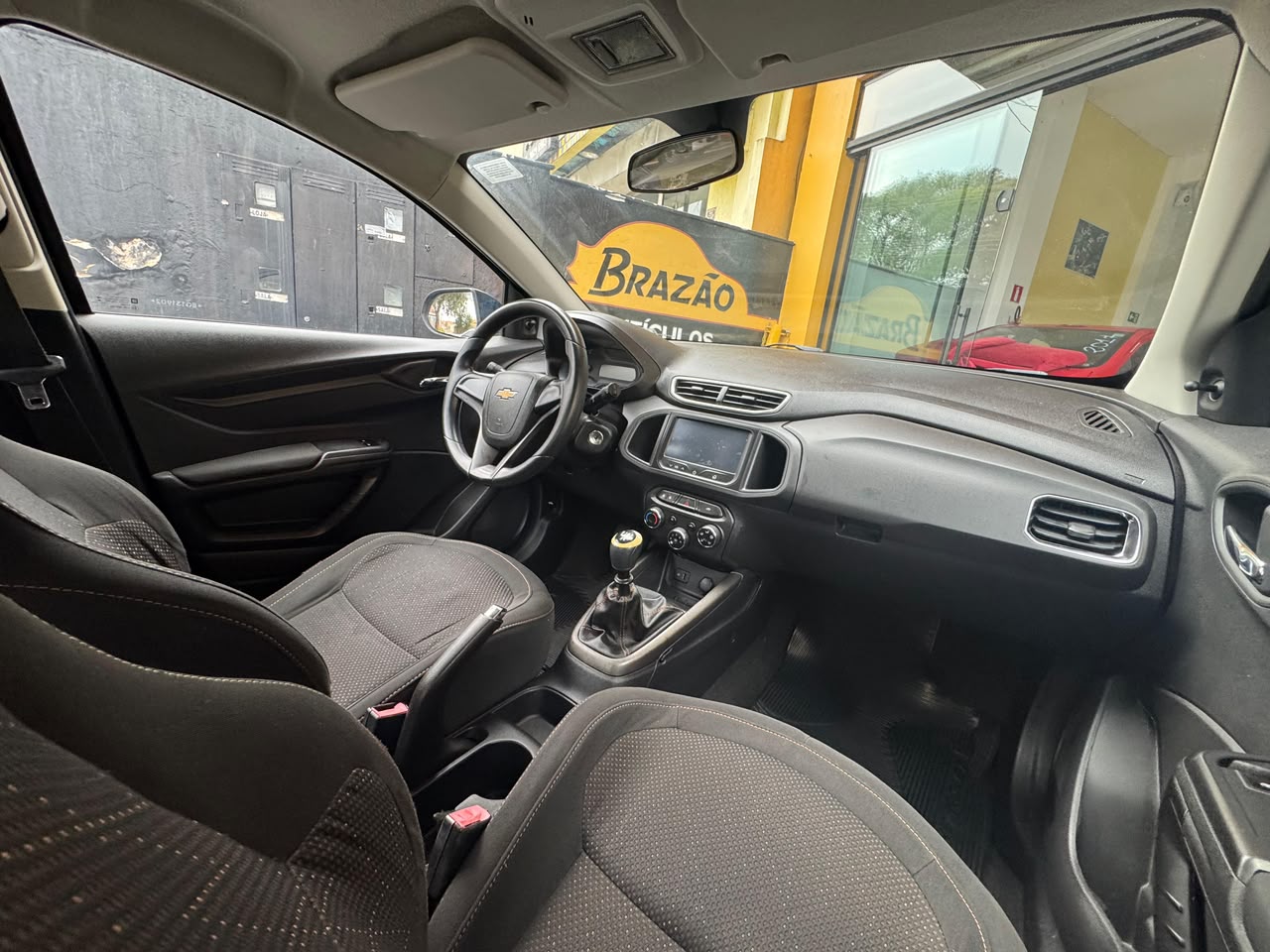 Chevrolet Onix LT
